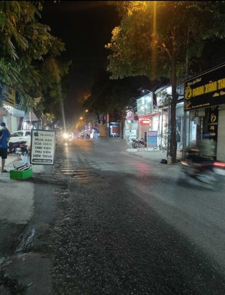 Bán nhà 3 tầng mặt đường 72 kinh doanh thuận lợi tại La Phù, Hoài Đức, Hà Nội